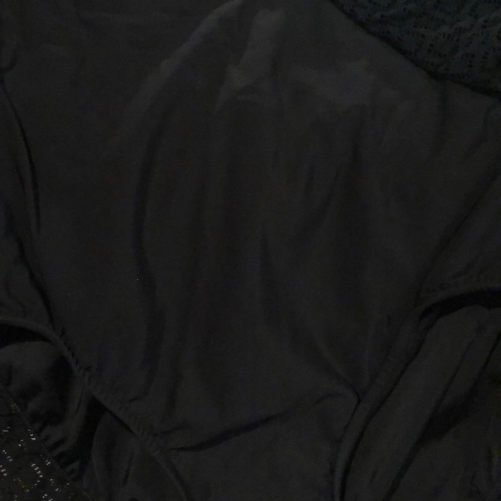 Bathing suit - Picture 3 of 4